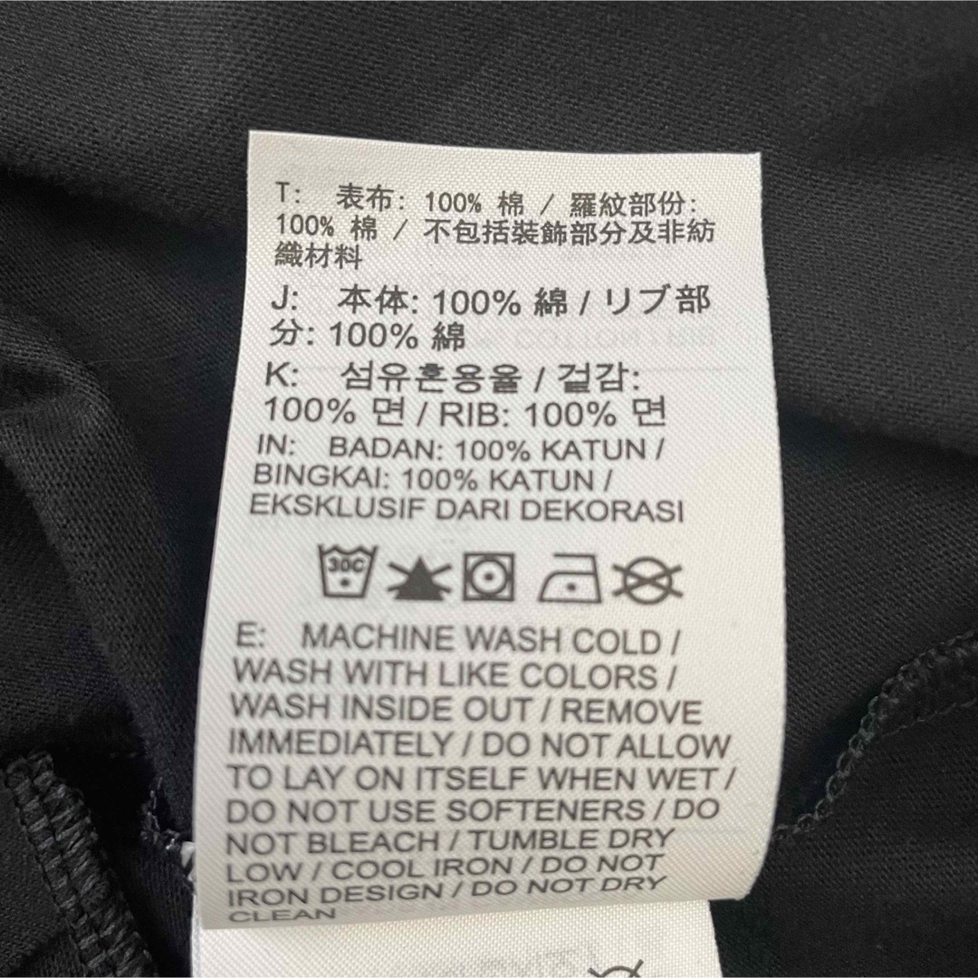 NIKE(ナイキ)の【定価4400円】NIKE ロゴ 半袖 Tシャツ ワンピース 黒 キッズ 130 キッズ/ベビー/マタニティのキッズ服女の子用(90cm~)(ワンピース)の商品写真