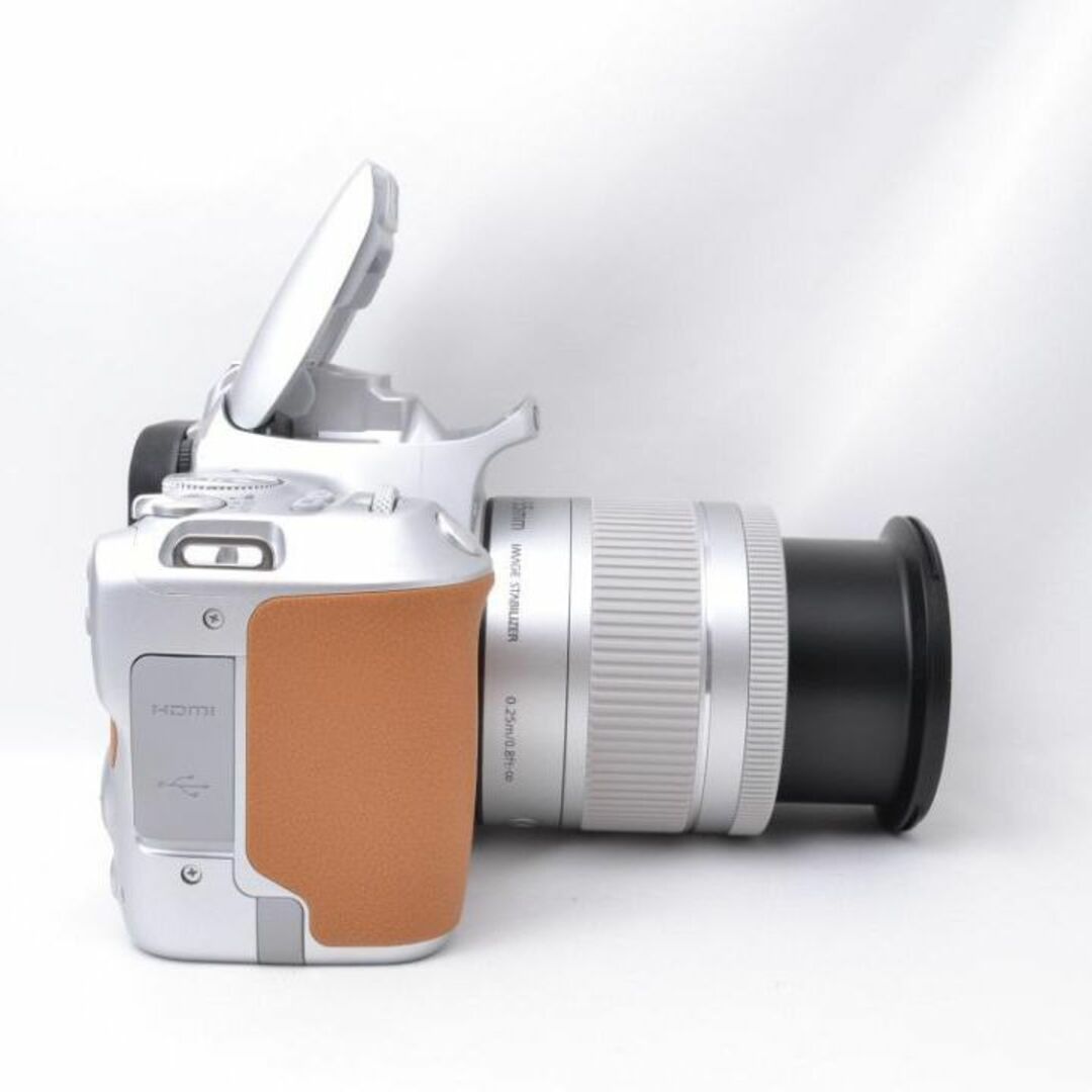 Canon(キヤノン)の希少カラー Canon キャノン EOS Kiss X9 レンズキット♪ スマホ/家電/カメラのカメラ(デジタル一眼)の商品写真