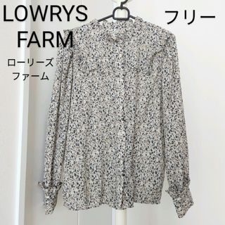 ローリーズファーム(LOWRYS FARM)のローリーズファーム 花柄 ブラウス フラワー柄 フリル(シャツ/ブラウス(長袖/七分))