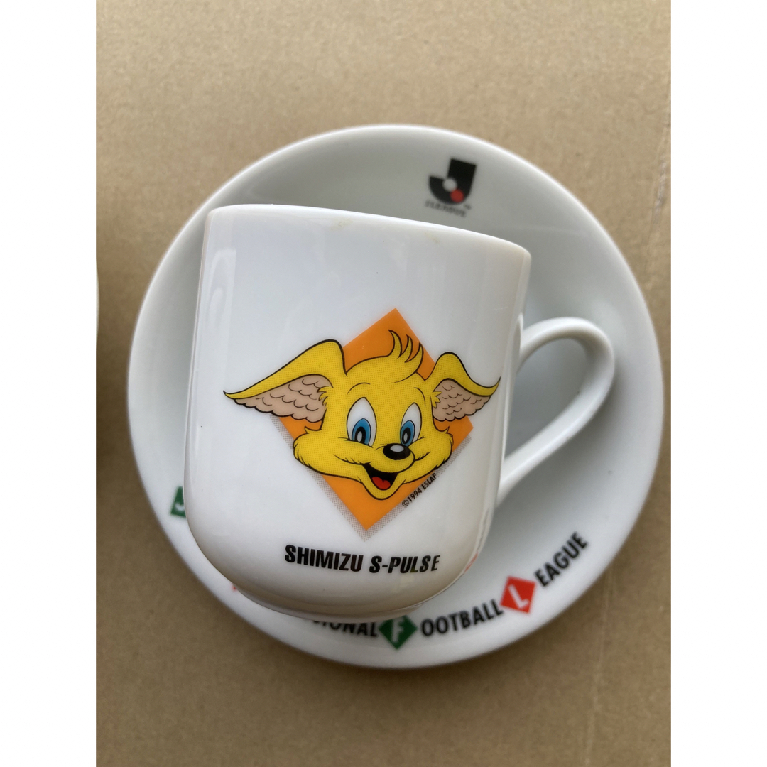 1994年　J.LEAGUE ペアコーヒーカップ&ソーサー☆非売品　サッカー スポーツ/アウトドアのサッカー/フットサル(応援グッズ)の商品写真