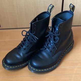 ドクターマーチン(Dr.Martens)のドクターマーチン 8ホールブーツ 11821 ショート レザー 黒 UK6(ブーツ)