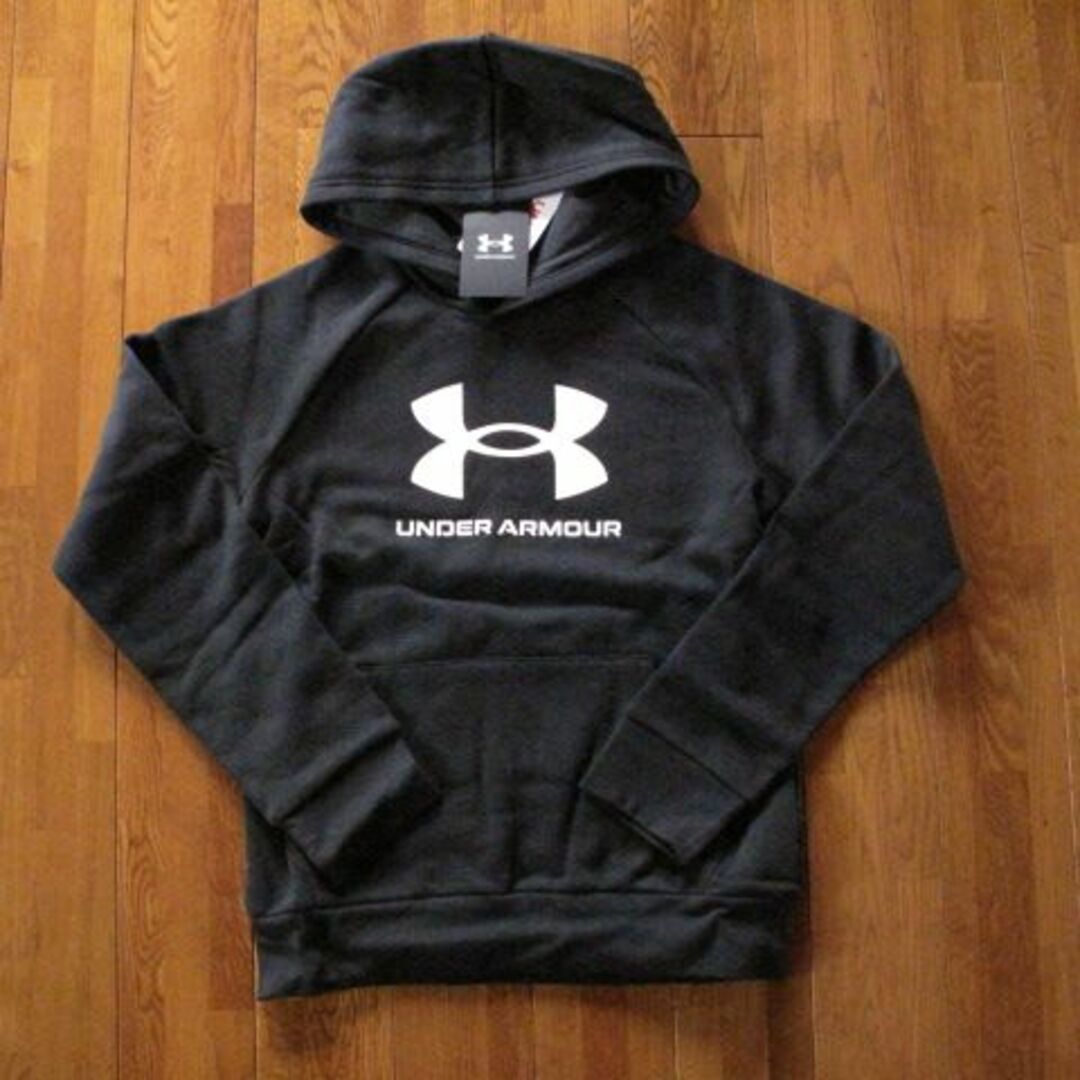 UNDER ARMOUR(アンダーアーマー)の新品アンダーアーマー スウェット 160 キッズ/ベビー/マタニティのキッズ服男の子用(90cm~)(ジャケット/上着)の商品写真