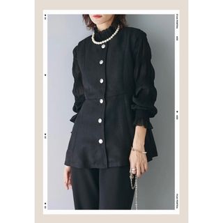 再入荷　フリルハイネックブラウス　frene   人気(シャツ/ブラウス(長袖/七分))