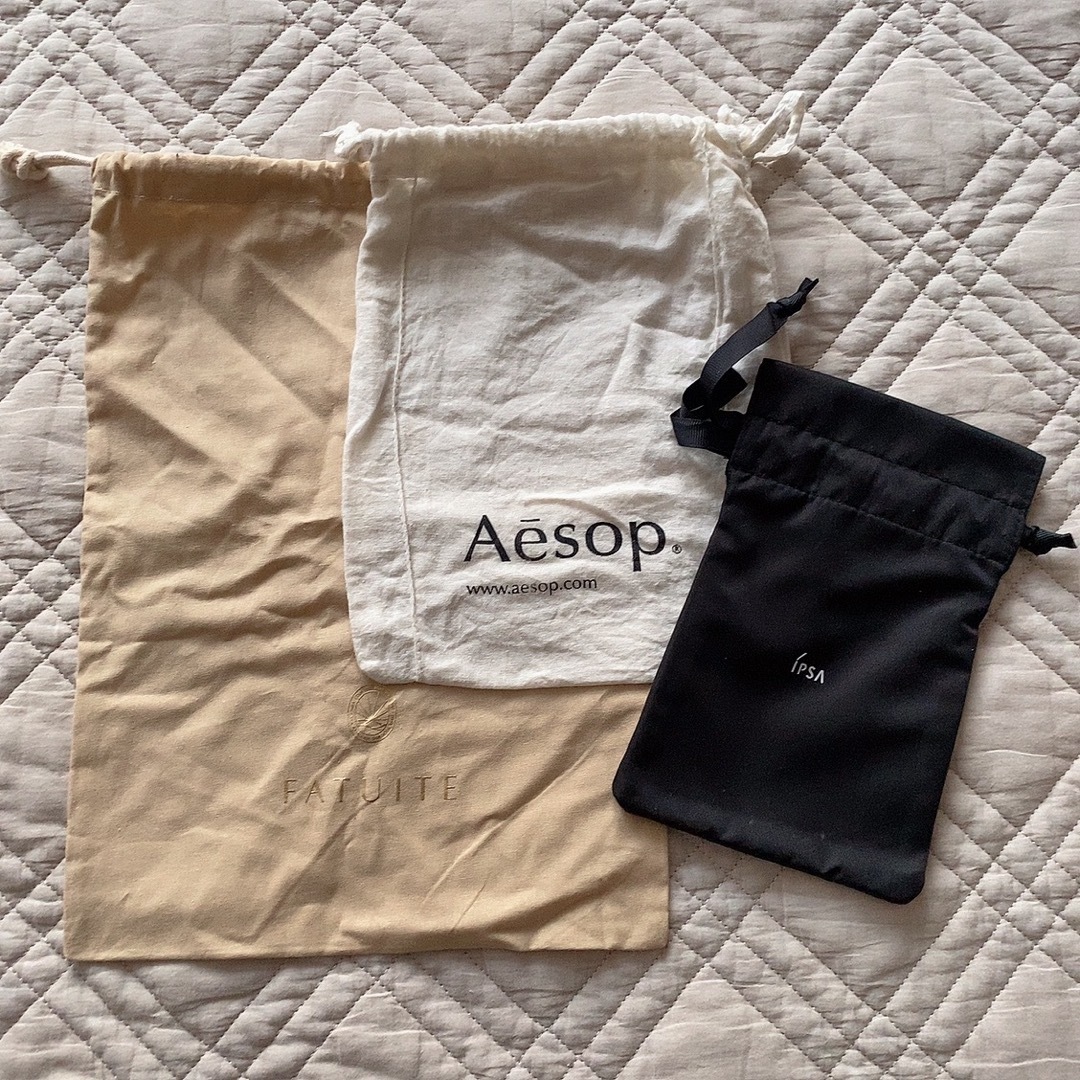 Aesop(イソップ)の巾着　IPSA Aesop FATUITE レディースのファッション小物(ポーチ)の商品写真