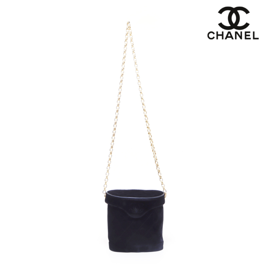 CHANEL(シャネル)のシャネル CHANEL ココマークマトラッセ ビジューチェーン ベロア 1番台 ショルダーバッグ レディースのバッグ(ショルダーバッグ)の商品写真