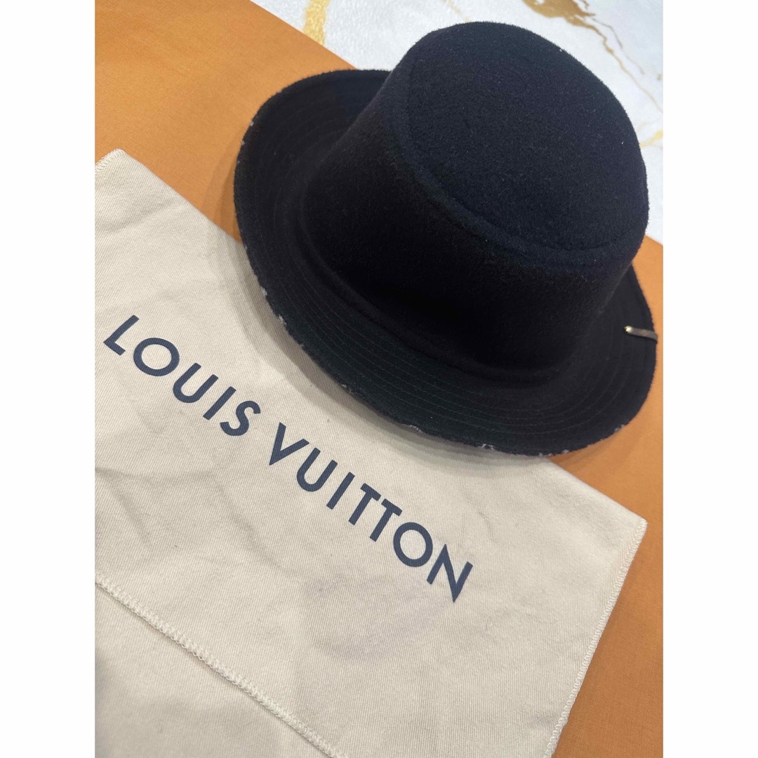 LOUIS VUITTON(ルイヴィトン)のLOUISVUITTON  ルイヴィトン　バケットハット　モノグラム　ブラック レディースの帽子(ハット)の商品写真