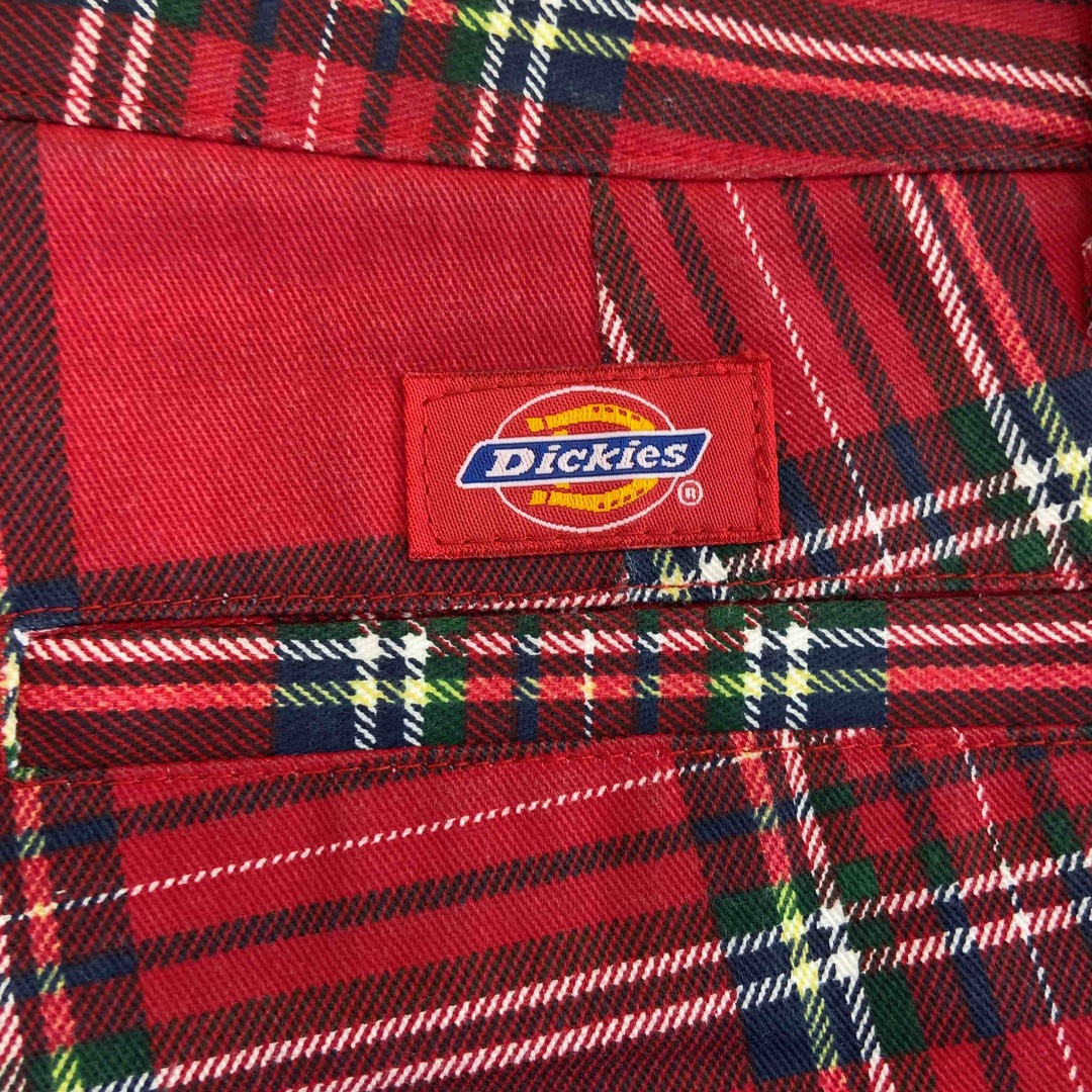 Dickies(ディッキーズ)のDICKIES ディッキーズ 赤　タータンチェック　レディース カジュアルパンツ レディースのパンツ(カジュアルパンツ)の商品写真