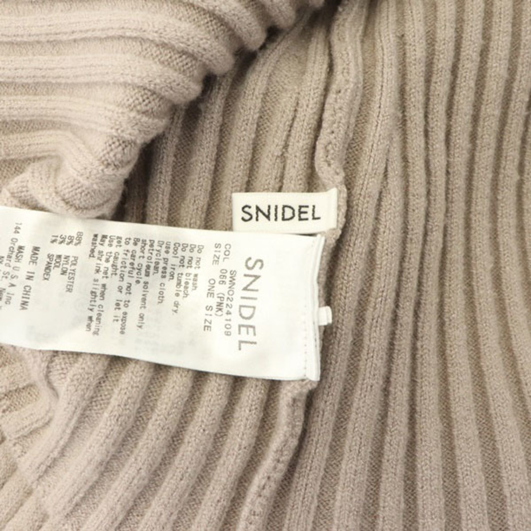 SNIDEL(スナイデル)のスナイデル Sustainable リブタイトミニワンピ ニットワンピース レディースのワンピース(ミニワンピース)の商品写真