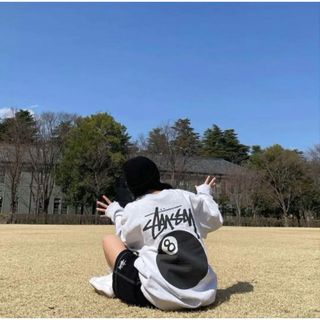 ステューシー STUSSY 8 BALL CREW スウェット　グレー