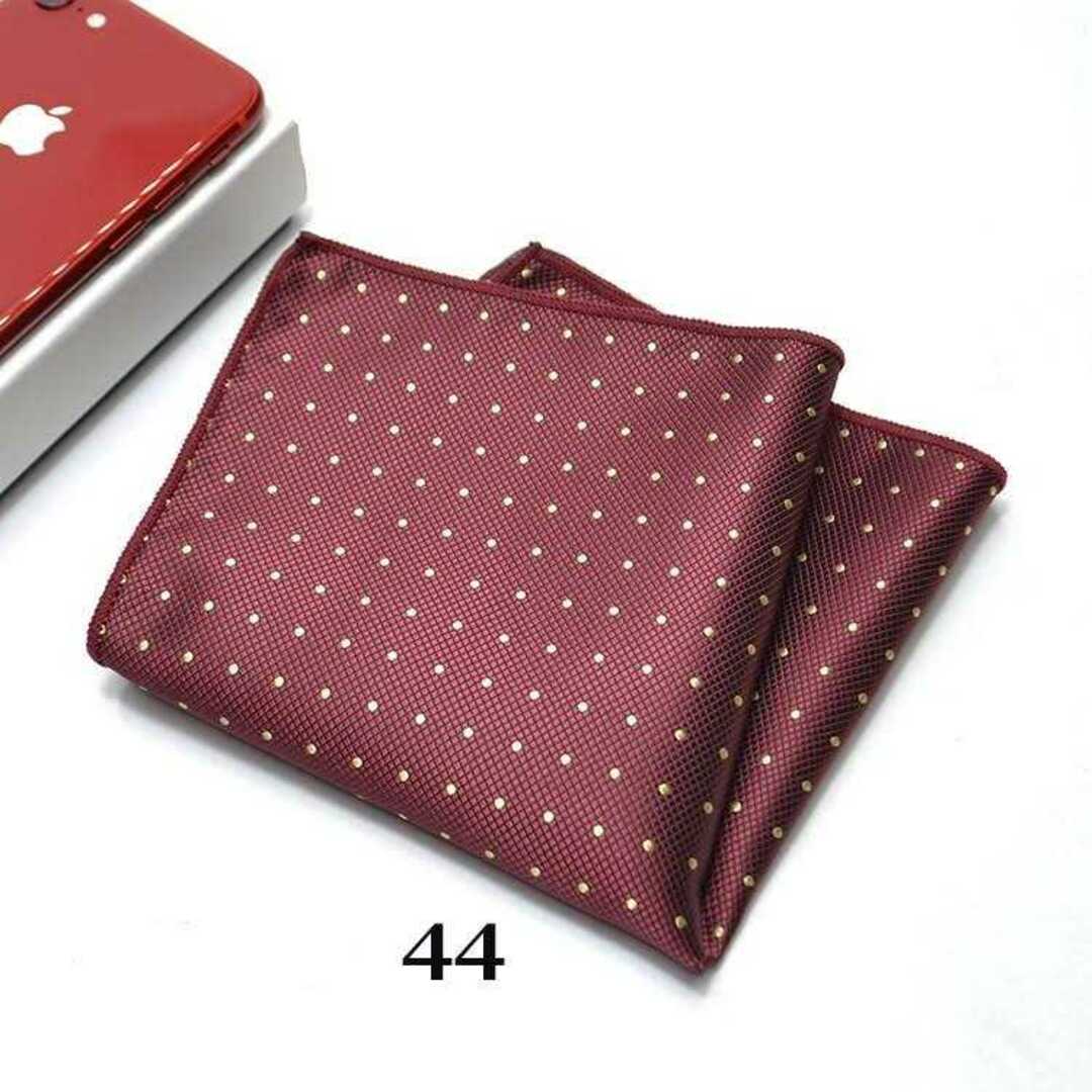 エンジレッド系 ドットハンカチーフ ポケットチーフ ネクタイ カフスボタン メンズのファッション小物(ハンカチ/ポケットチーフ)の商品写真