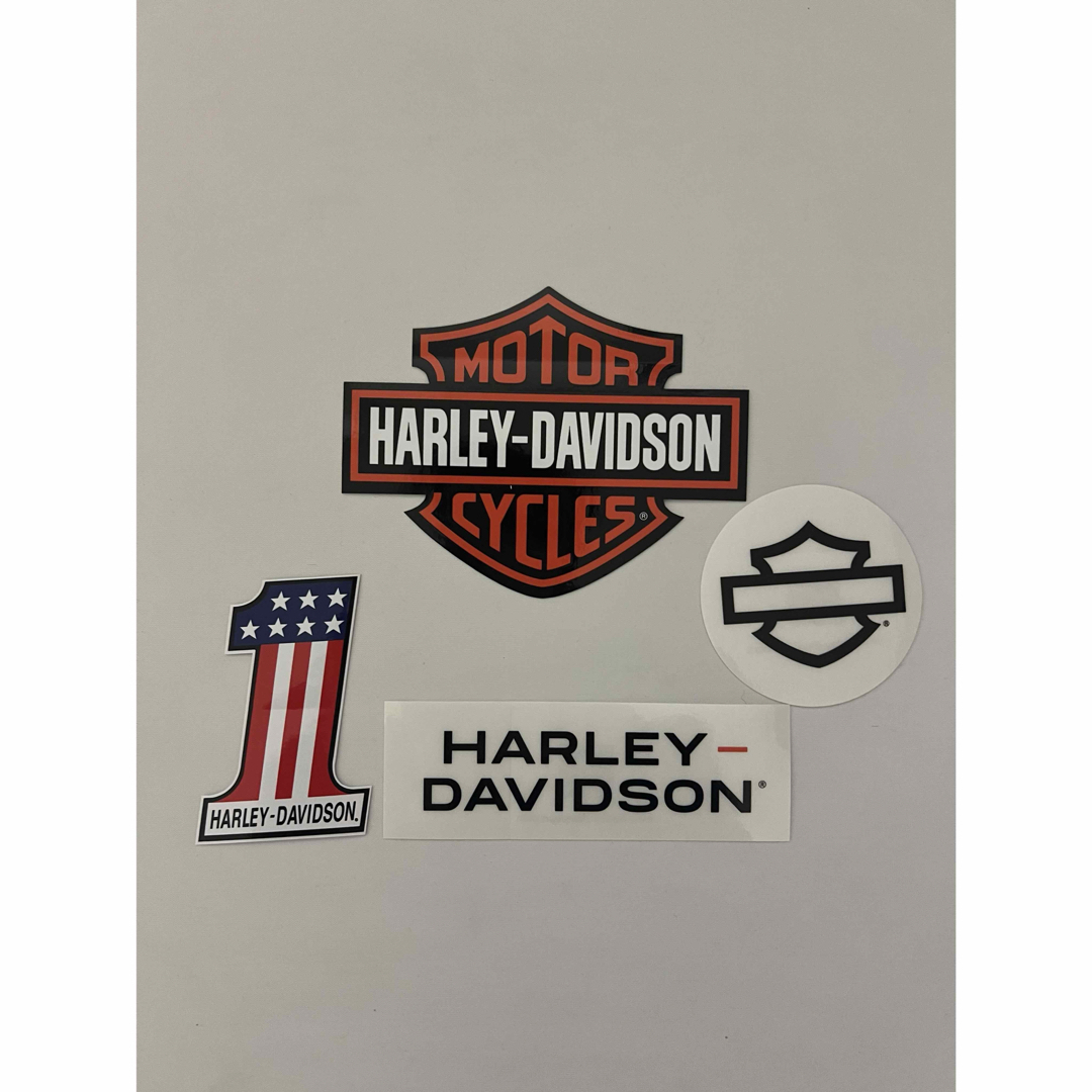 Harley Davidson(ハーレーダビッドソン)のハーレーダビットソン　ステッカー　オンラインストア1000円分クーポン　 自動車/バイクのバイク(ステッカー)の商品写真