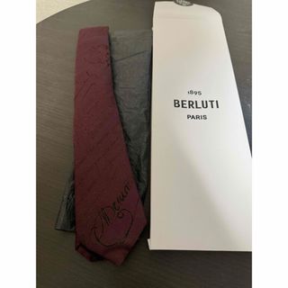 ベルルッティ(Berluti)の【新品未使用】 ベルルッティネクタイカリグラフィー ワインレッド系スクリット(ネクタイ)