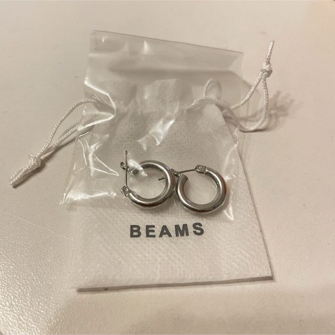 Ray BEAMS(レイビームス)のBEAMS フープピアス15mm シルバー メンズのアクセサリー(ピアス(両耳用))の商品写真