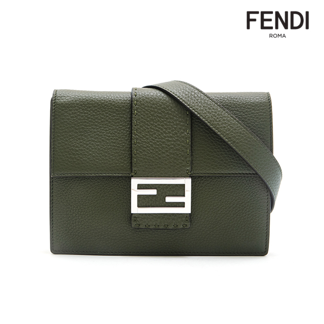 FENDI(フェンディ)のフェンディ FENDI フラットバケット ミディアム ショルダーバッグ レディースのバッグ(ショルダーバッグ)の商品写真