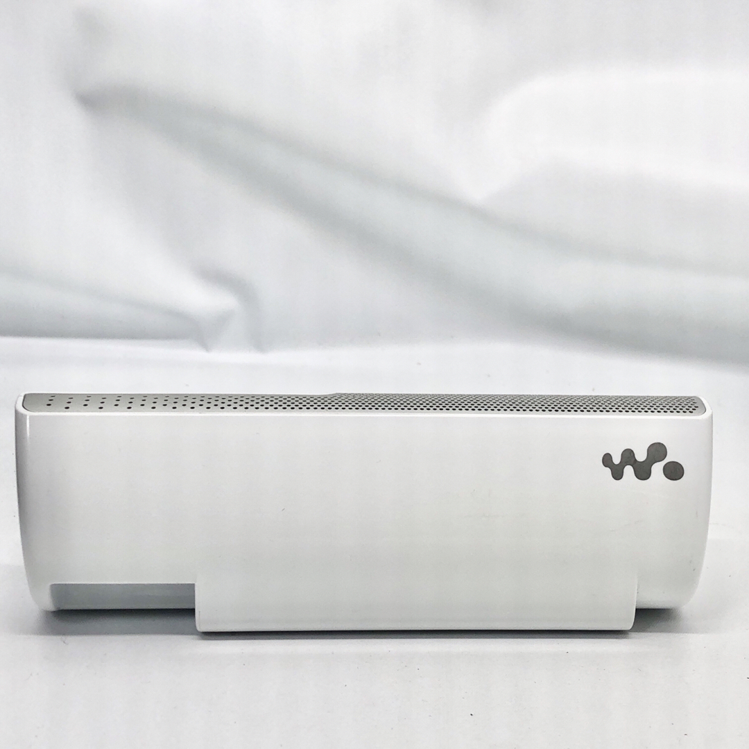 WALKMAN(ウォークマン)のSONY ウォークマン Fシリーズ 16GB ホワイト NW-F805/W スマホ/家電/カメラのオーディオ機器(ポータブルプレーヤー)の商品写真