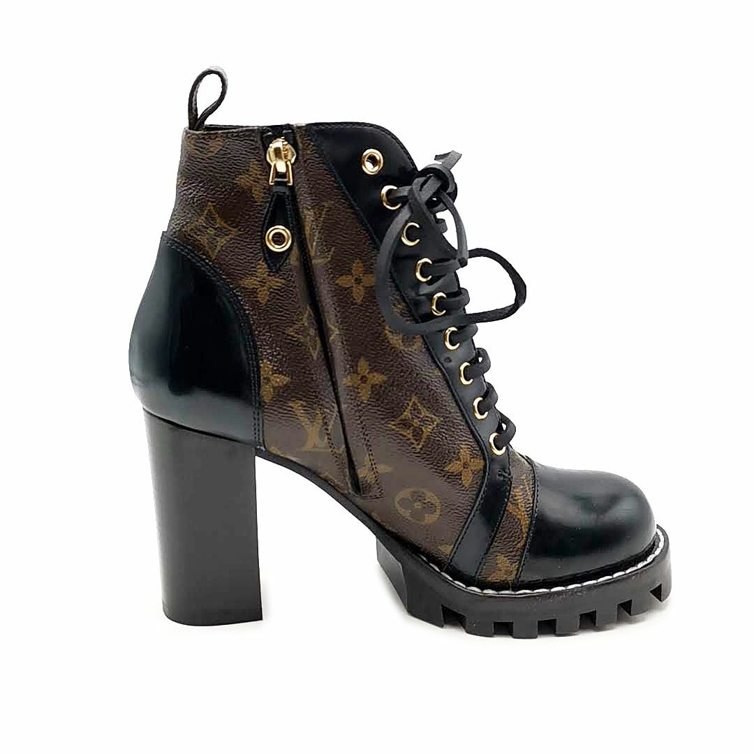 LOUIS VUITTON - 美品 ルイヴィトン ブーツ モノグラム スター LOUIS VUITTON - 美品 ルイヴィトン ブーツ モノグラム スター