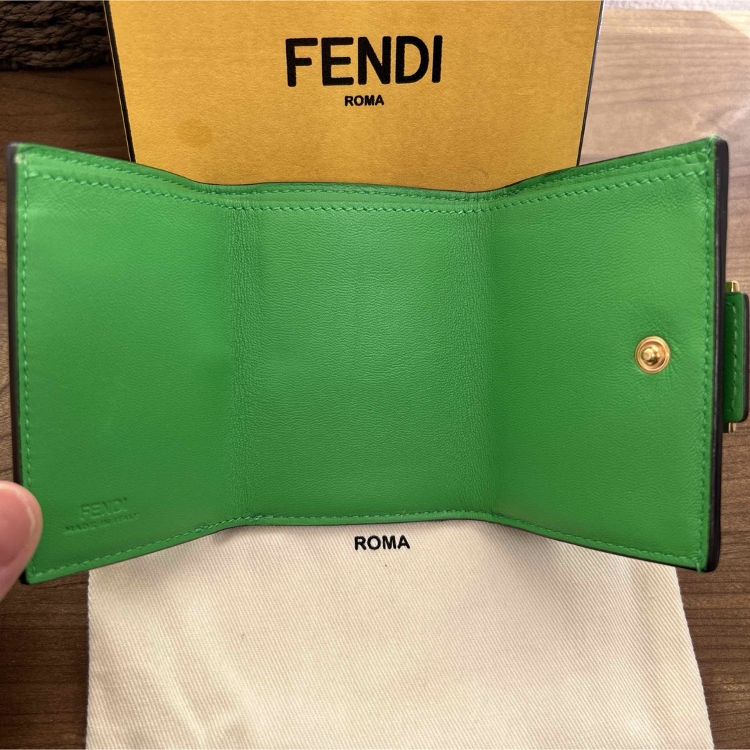 FENDI(フェンディ)の専用‼︎ FENDI財布　 三つ折り財布　 レディースのファッション小物(財布)の商品写真