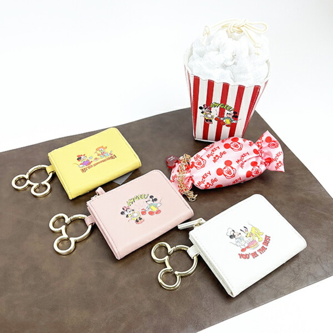 Disney(ディズニー)のディズニー ミッキーマウス キャンディーミニポーチ 小物入れ Disney アコモデ ACCOMMODE レディースのバッグ(ボディバッグ/ウエストポーチ)の商品写真