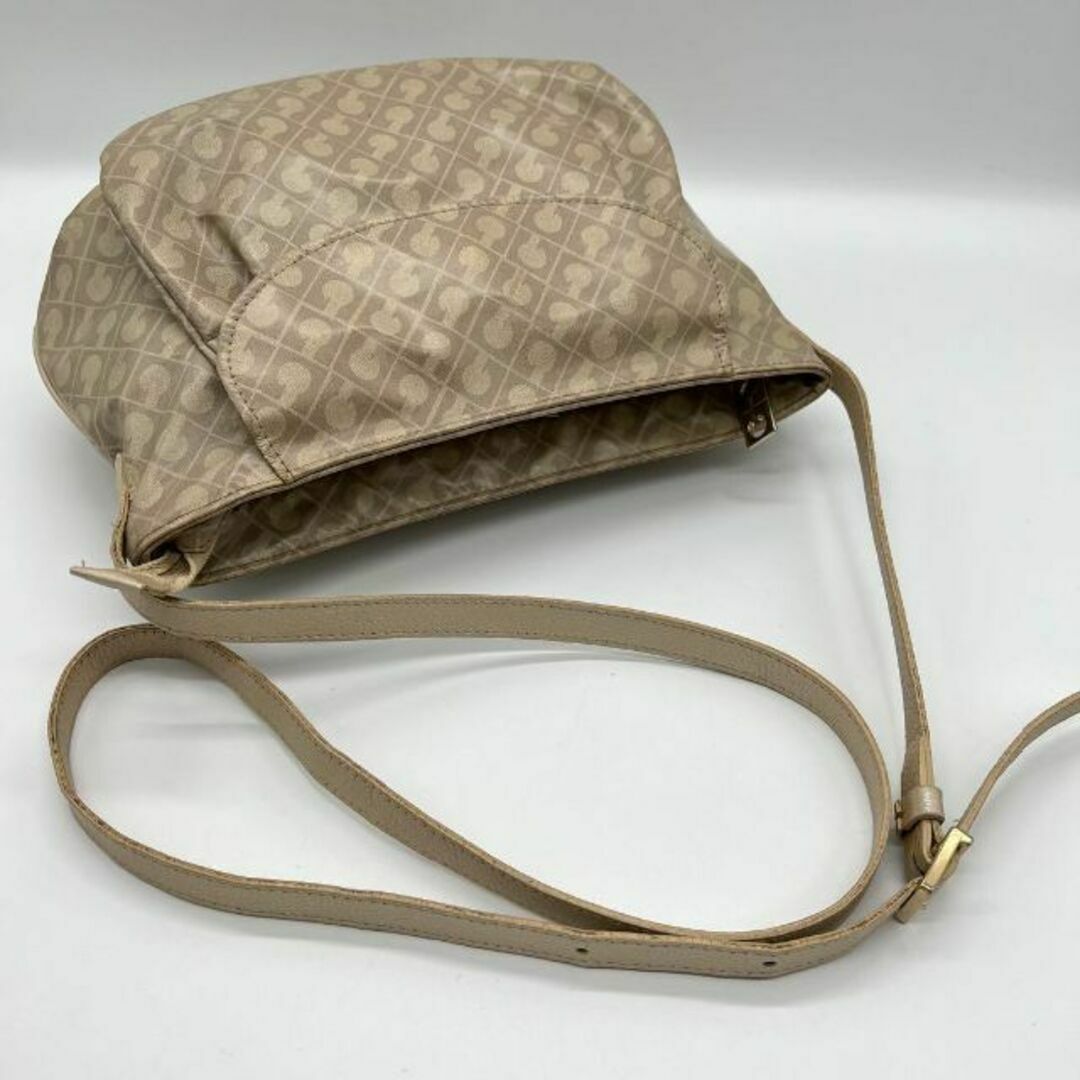 GHERARDINI(ゲラルディーニ)の✨良品✨GHERARDINI ゲラルディーニ ソフティー ショルダーバッグ レディースのバッグ(ショルダーバッグ)の商品写真
