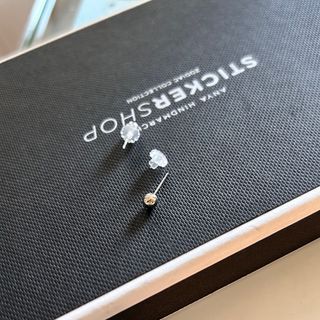 プラチナ 4mm ポールピアス 丸玉ピアス (ピアス)