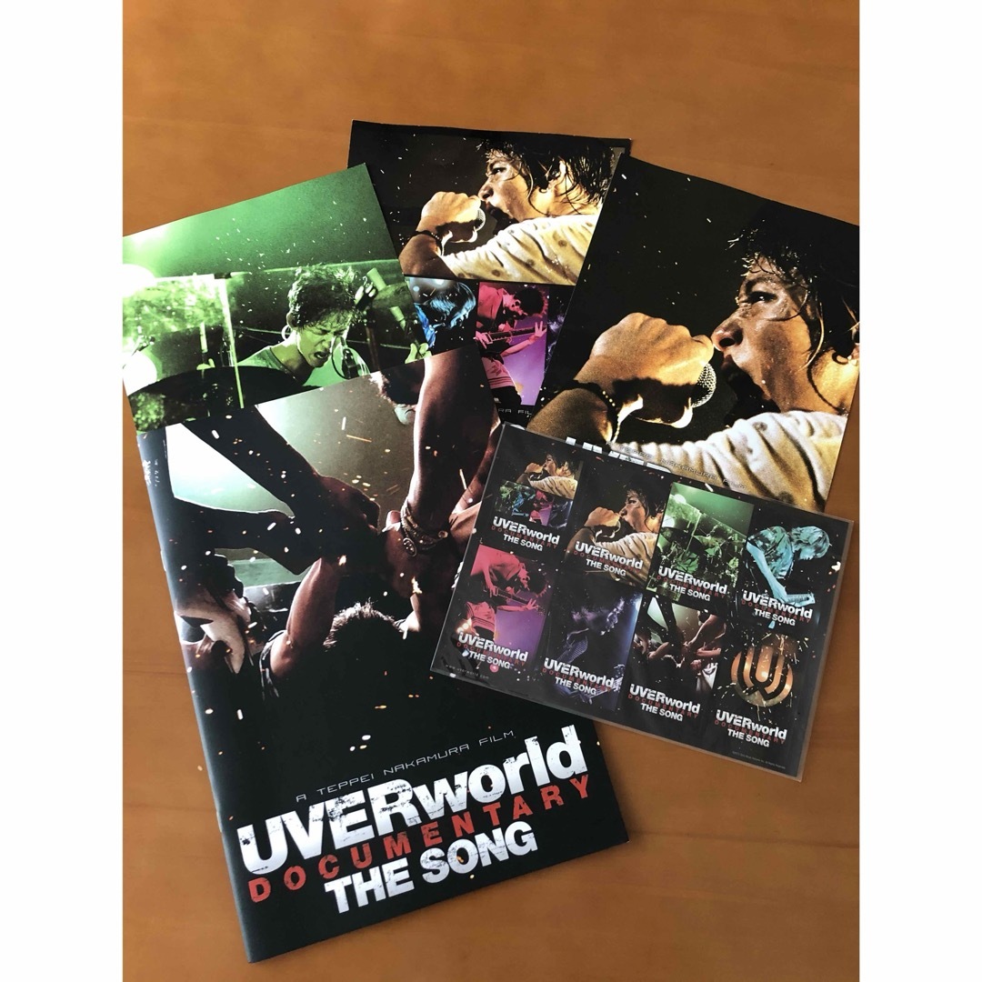 UVERworld(ウーバーワールド)のUVERworld THE SONG  パンフレット フライヤー ステッカー エンタメ/ホビーのタレントグッズ(ミュージシャン)の商品写真