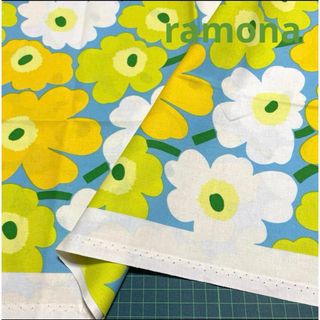 marimekko - 廃番カラー マリメッコ 生地 ミニウニッコ グレーオレンジ 