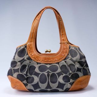 コーチ(COACH)のCOACH コーチ　ハンドバッグ　　がま口　デニム　シグネチャー(ハンドバッグ)