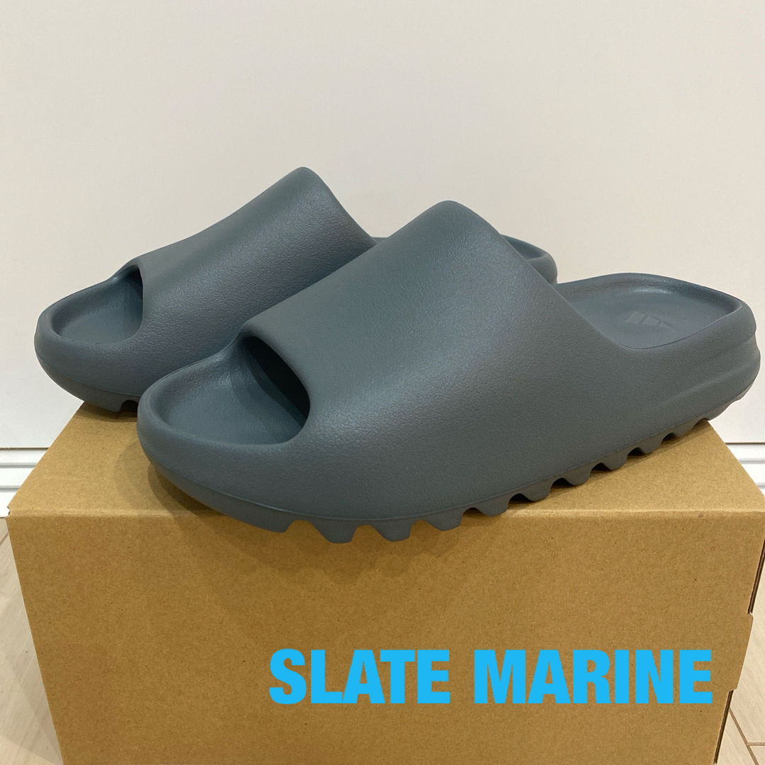 YEEZY（adidas）(イージー)のadidas YEEZY Slide "Slate Marine" サンダル メンズの靴/シューズ(サンダル)の商品写真