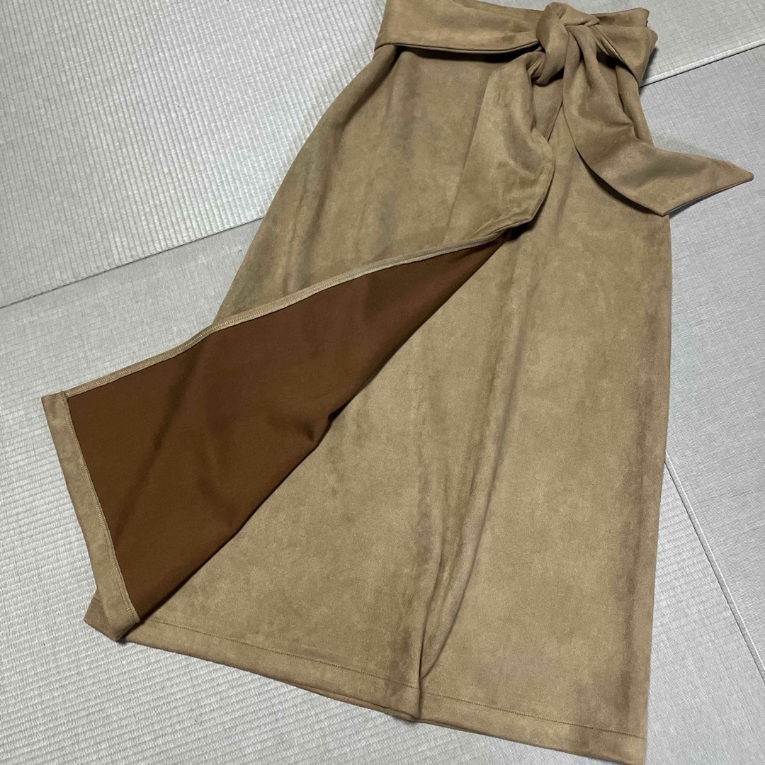clear(クリア)のclear ウエストリボンスカート レディースのスカート(ロングスカート)の商品写真