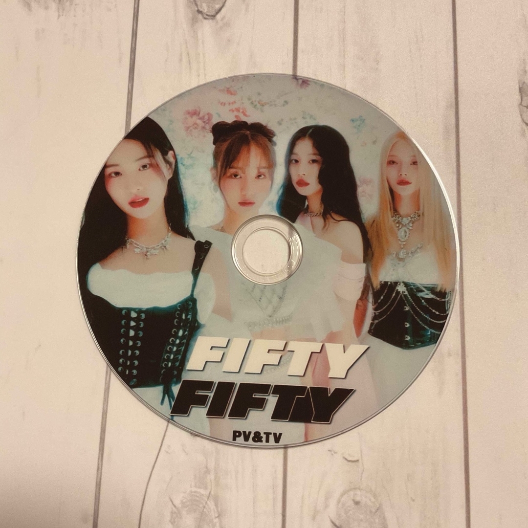 FIFTY FIFTY PV&TV DVD エンタメ/ホビーのタレントグッズ(アイドルグッズ)の商品写真