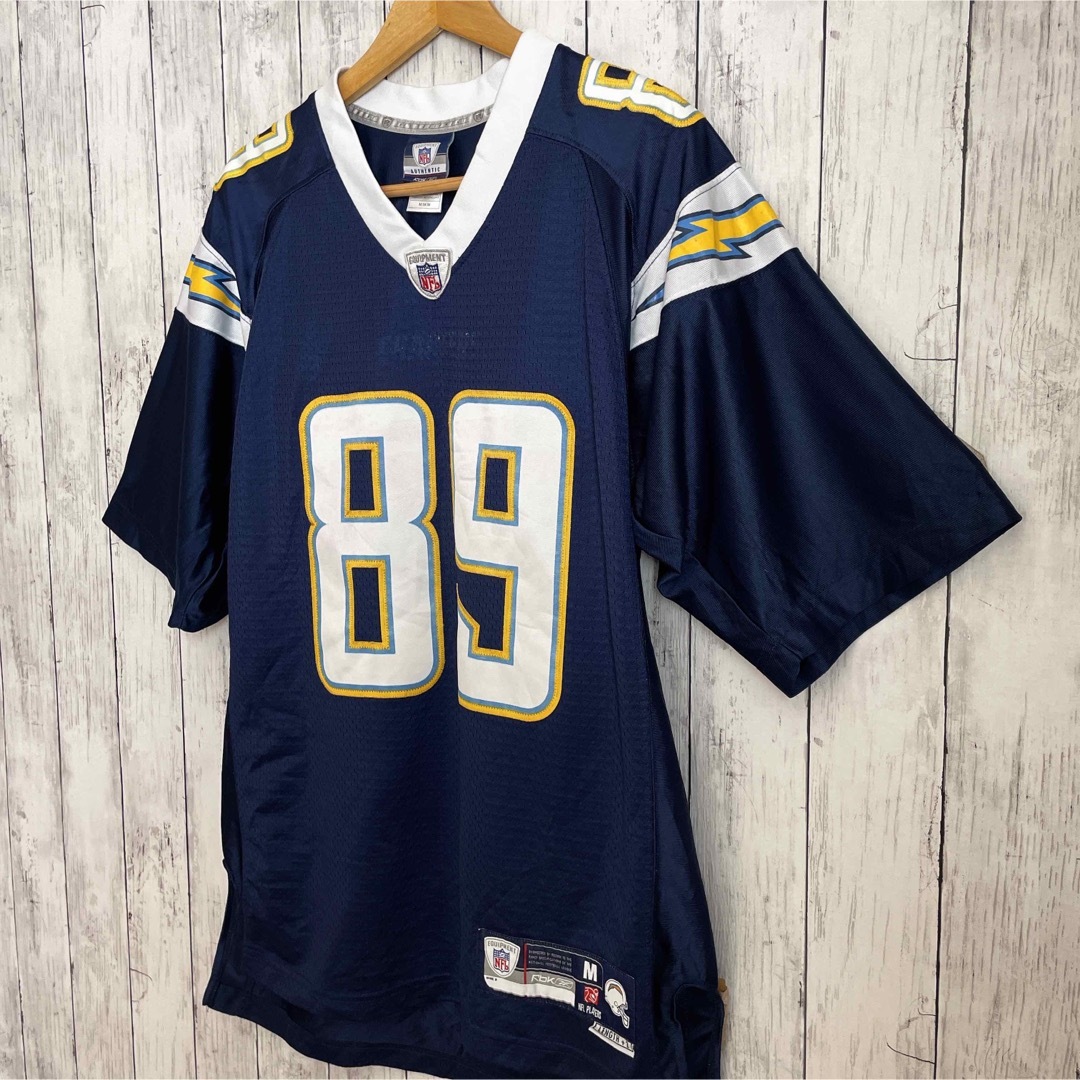 Reebok(リーボック)のNFL Rbk リーボック ゲームシャツ vネック チャージャーズ ネイビー古着 メンズのトップス(Tシャツ/カットソー(半袖/袖なし))の商品写真