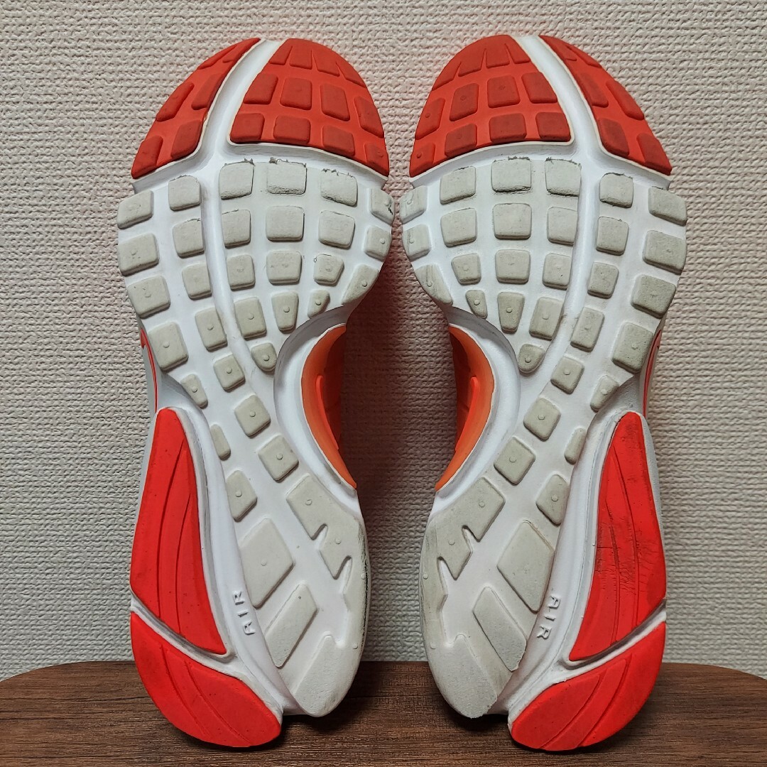 NIKE(ナイキ)のNIKE ナイキ エア プレスト フライニット ウルトラ　メンズ　28cm メンズの靴/シューズ(スニーカー)の商品写真