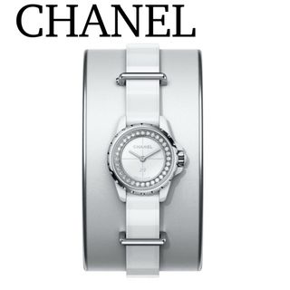 シャネル(CHANEL)のCHANEL シャネル　腕時計　J12 XS H4664 ホワイトセラミック　白(腕時計)