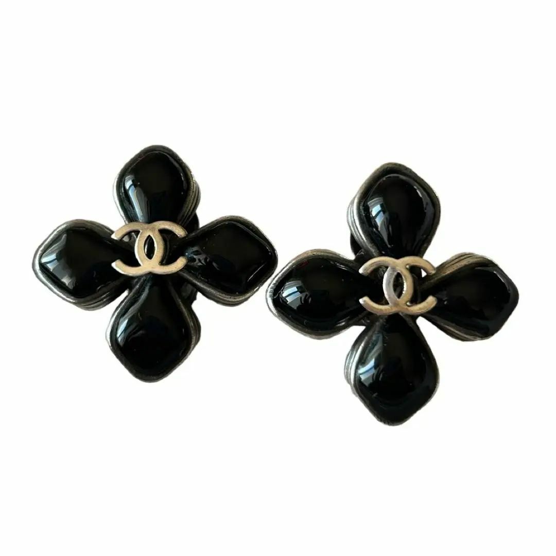 CHANEL - CHANEL シャネル イヤリング クロス ブラック シルバー 96P