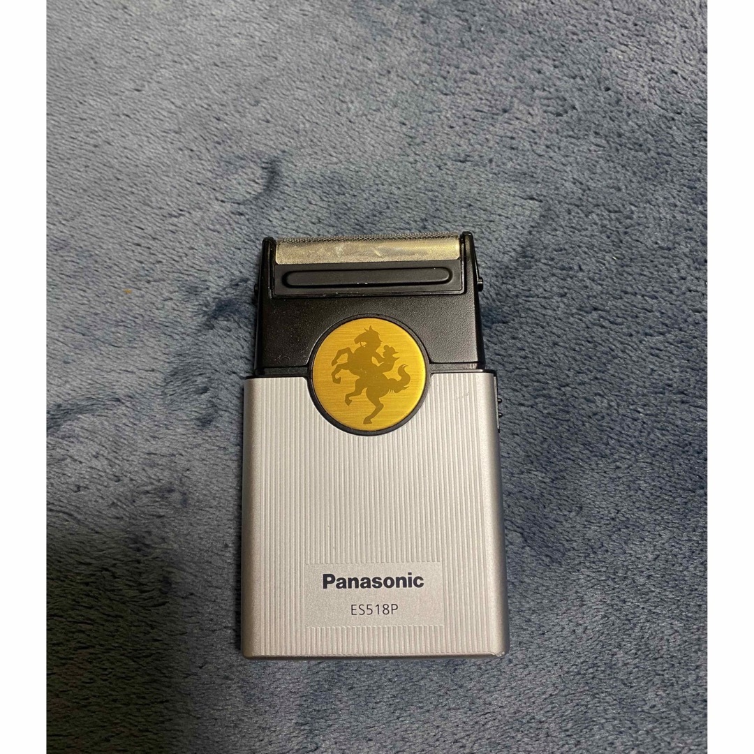Panasonic(パナソニック)の🌟ひげ剃り集めの方へ　Panasonic ES518P カードシェーバー スマホ/家電/カメラの美容/健康(メンズシェーバー)の商品写真