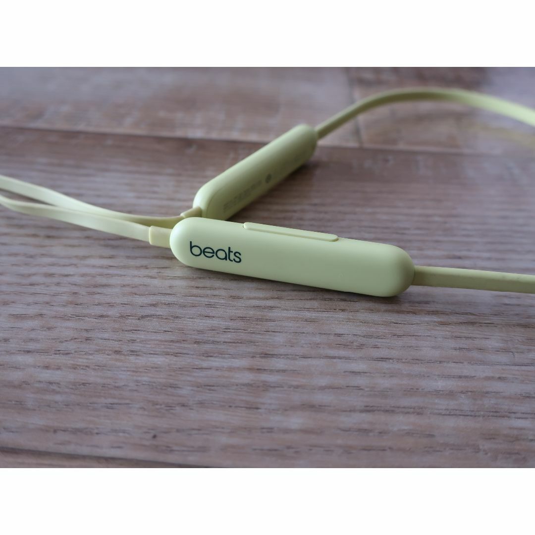 Beats - ☆人気 ビーツフレックス ワイヤレスイヤホン beatsFlex 新品