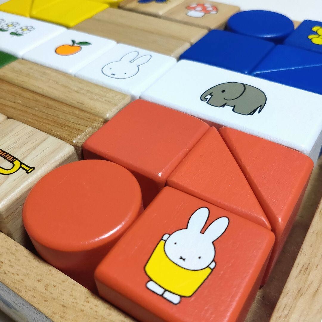 miffy(ミッフィー)の【未使用】ミッフィーブロックス/スキップホップ オーボール まとめ売り キッズ/ベビー/マタニティのおもちゃ(知育玩具)の商品写真