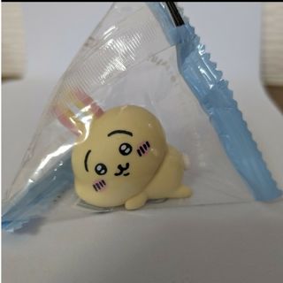 ★ちいかわフィギュア　うさぎ(キャラクターグッズ)