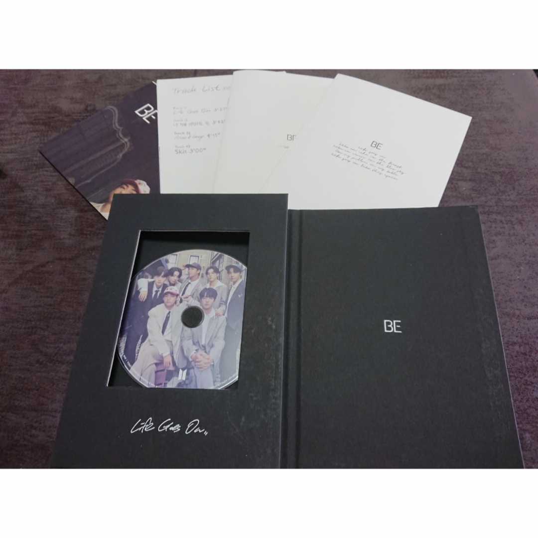 防弾少年団(BTS)(ボウダンショウネンダン)のBTS / BE (Deluxe Edition) 【初回生産限定盤】 エンタメ/ホビーのCD(K-POP/アジア)の商品写真