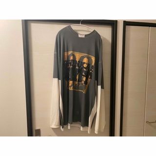 VETEMENTS(Tシャツ/カットソー(七分/長袖))のフリマアイテム一覧 VETEMENTS(Tシャツ/カットソー(七分/長袖))のフリマアイテム一覧
