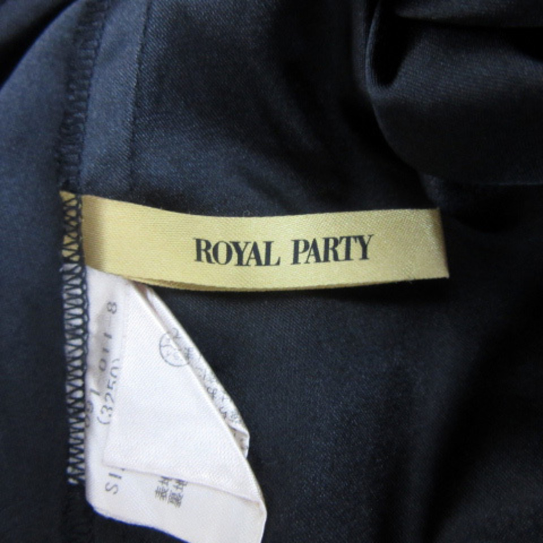 ROYAL PARTY(ロイヤルパーティー)のロイヤルパーティー タンクトップ チュニック フリル 無地 38 黒 ブラック レディースのトップス(タンクトップ)の商品写真
