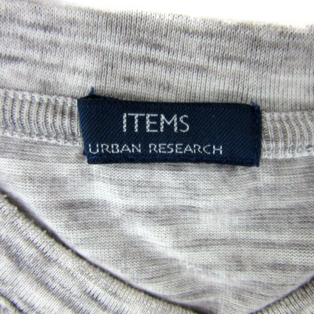 URBAN RESEARCH(アーバンリサーチ)のアーバンリサーチ Tシャツ カットソー 半袖 Vネック プリント 40 グレー メンズのトップス(Tシャツ/カットソー(半袖/袖なし))の商品写真