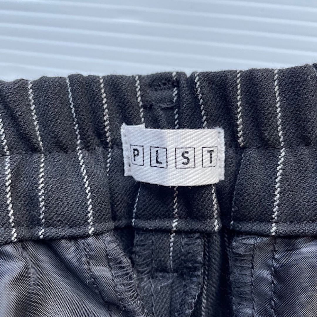 PLST(プラステ)のPLST プラステ　パンツ　ストライプ　黒　ブラック　白　S レディースのパンツ(カジュアルパンツ)の商品写真