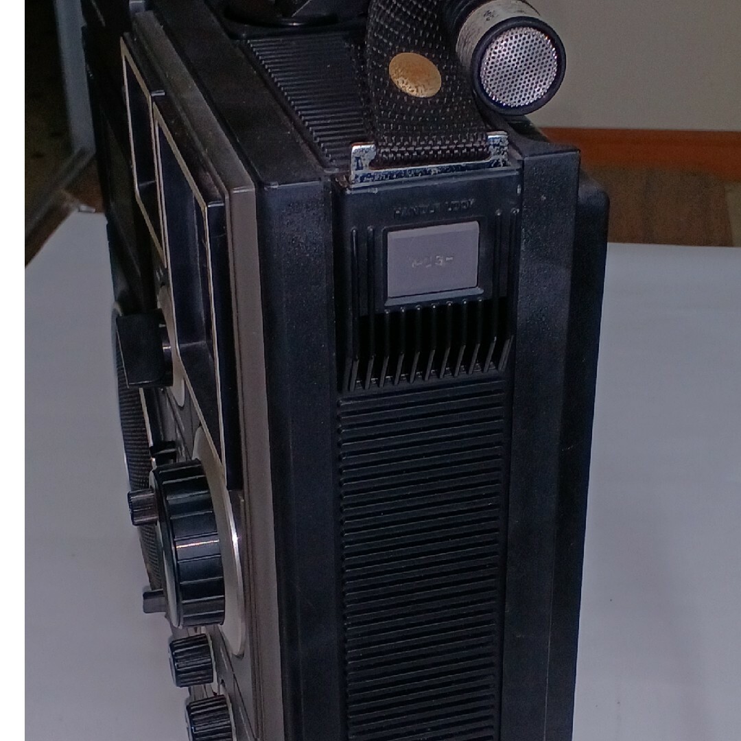 Panasonic(パナソニック)のナショナル　レトロ　６バンド　ラジカセRQ-585 エンタメ/ホビーの美術品/アンティーク(その他)の商品写真