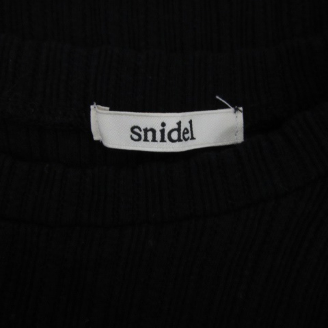 SNIDEL(スナイデル)のスナイデル snidel カットソー ショート丈 半袖 クルーネック F 黒 レディースのトップス(カットソー(半袖/袖なし))の商品写真