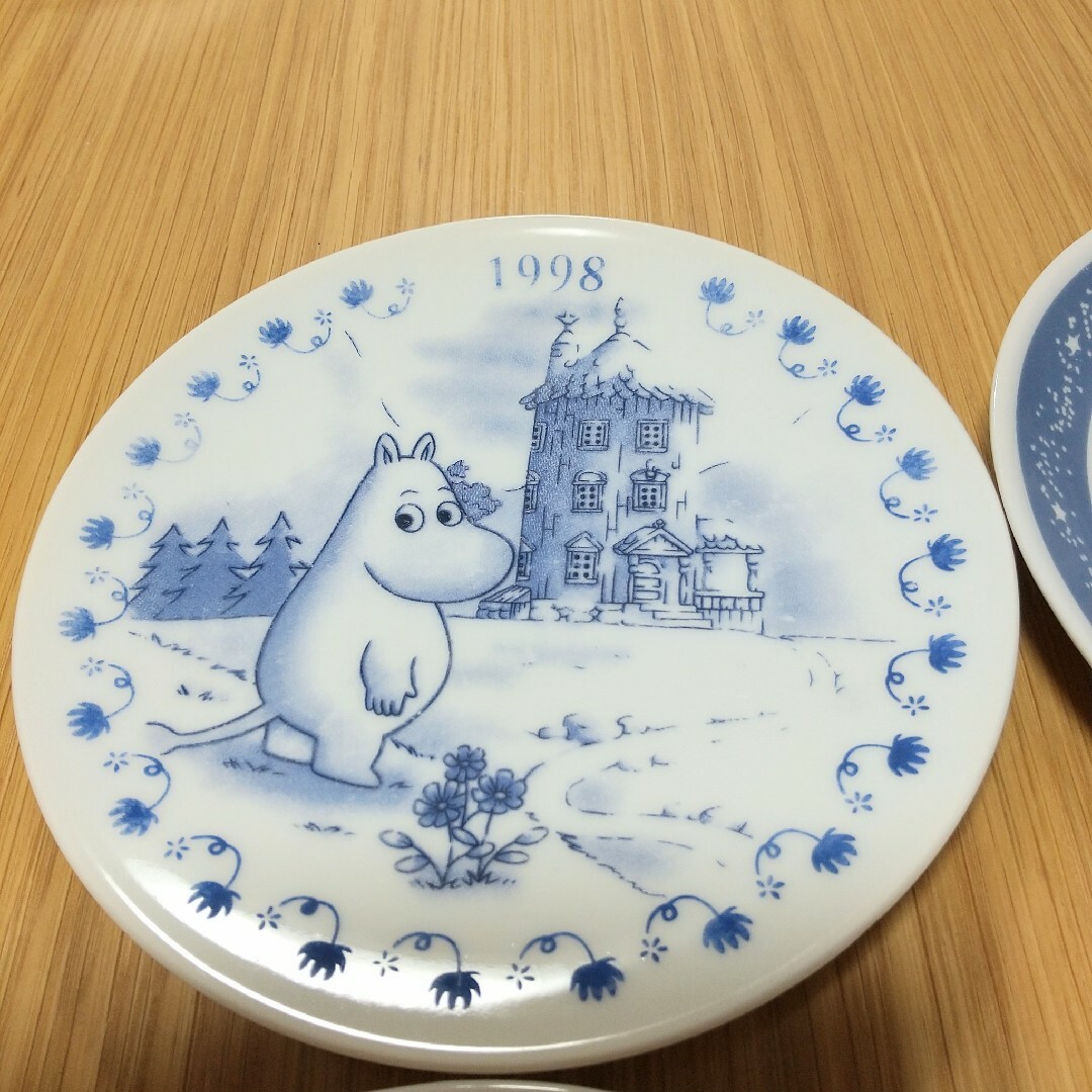 MOOMIN(ムーミン)のムーミン イヤープレート 1998年 小皿セット インテリア/住まい/日用品のキッチン/食器(食器)の商品写真