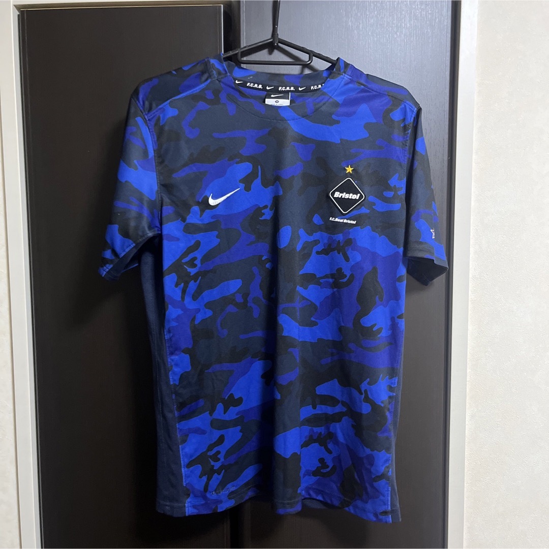 F.C.R.B.(エフシーアールビー)のナイキ　NIKE FCRB サッカーシャツ メンズのトップス(Tシャツ/カットソー(半袖/袖なし))の商品写真