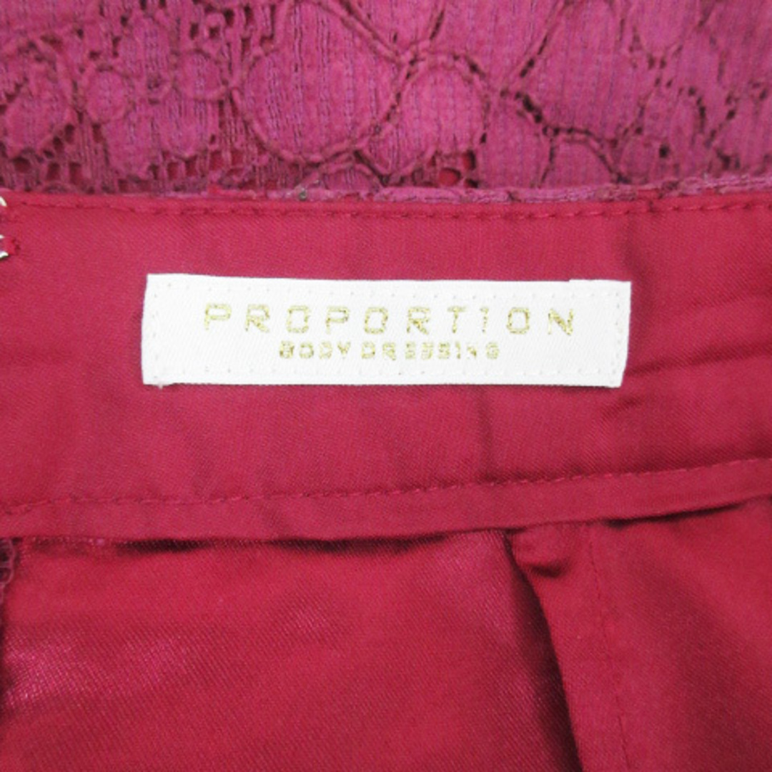 PROPORTION BODY DRESSING(プロポーションボディドレッシング)のプロポーション ボディドレッシング タイトスカート ひざ丈 総レース S 赤 レディースのスカート(ひざ丈スカート)の商品写真