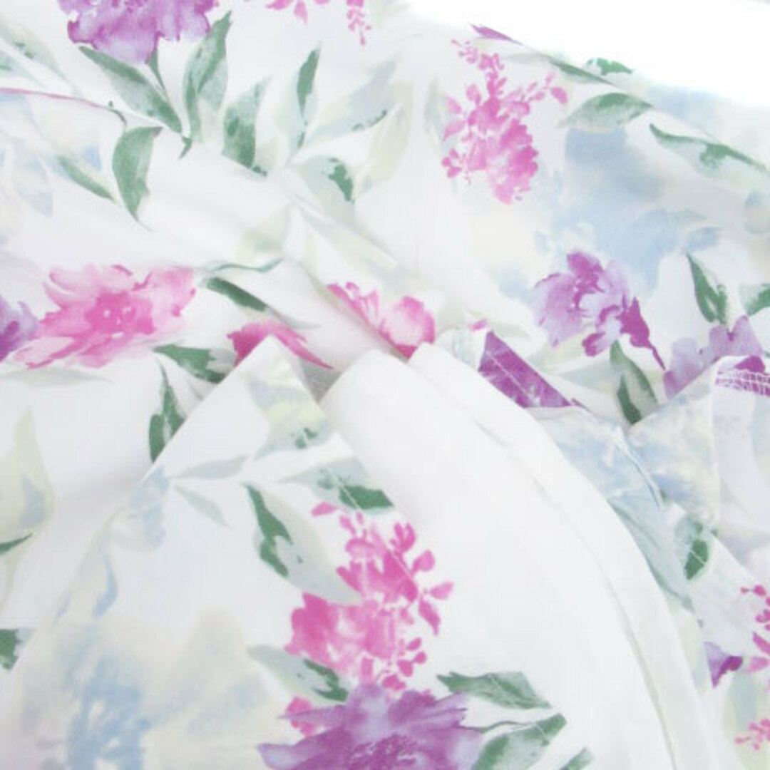 MISCH MASCH(ミッシュマッシュ)のミッシュマッシュ フレアスカート ミモレ丈 花柄 S マルチカラー オフホワイト レディースのスカート(ひざ丈スカート)の商品写真