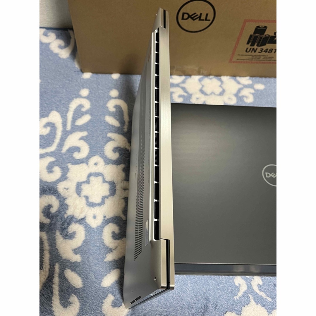 DELL(デル)の新品 Dell XPS 17 i7-11800H メモ16Gb RTX 3050 スマホ/家電/カメラのPC/タブレット(ノートPC)の商品写真